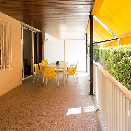 Apartamento - Wifi Free - Piscina - 50 M Playa سالو المظهر الخارجي الصورة