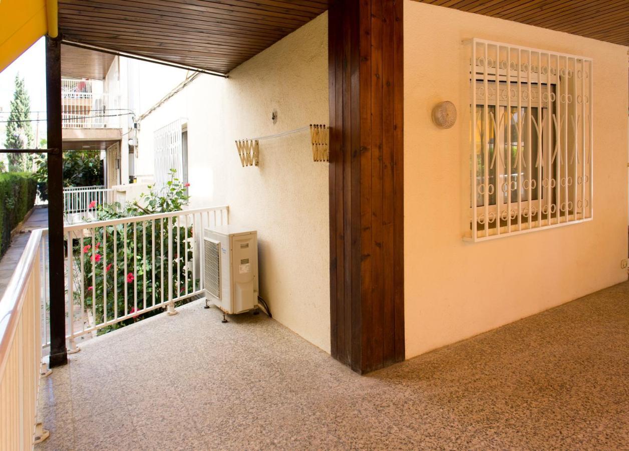 Apartamento - Wifi Free - Piscina - 50 M Playa سالو المظهر الخارجي الصورة